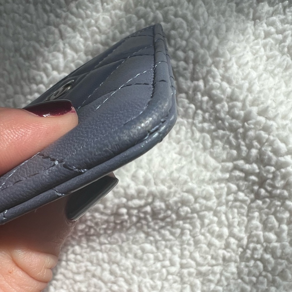 CHANEL phone holder - Picture 2 of 8